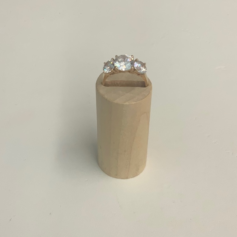 14k Gold 3 stone Ring